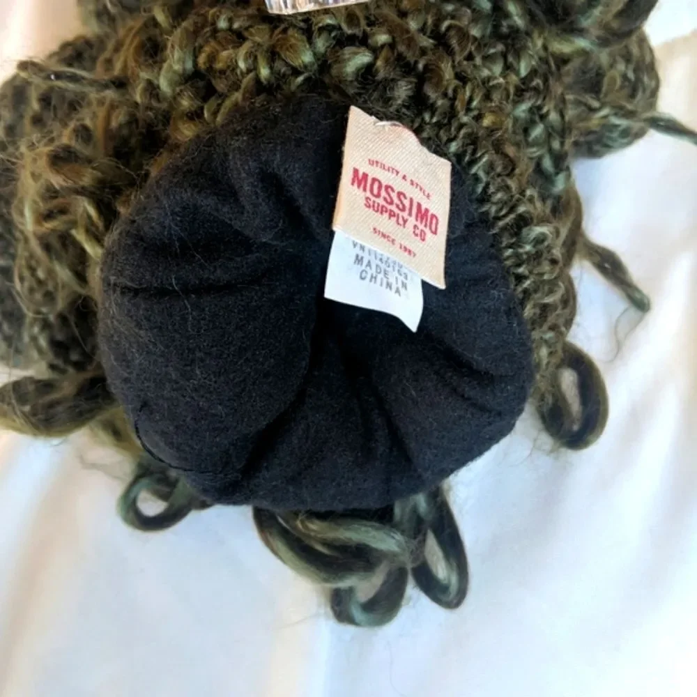 Mossimo Hat and Mitten Set